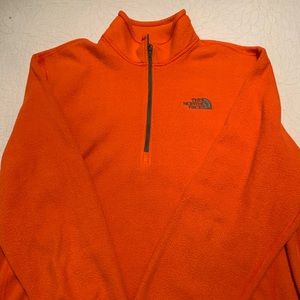 North Face fleece 1/4 zip pullover